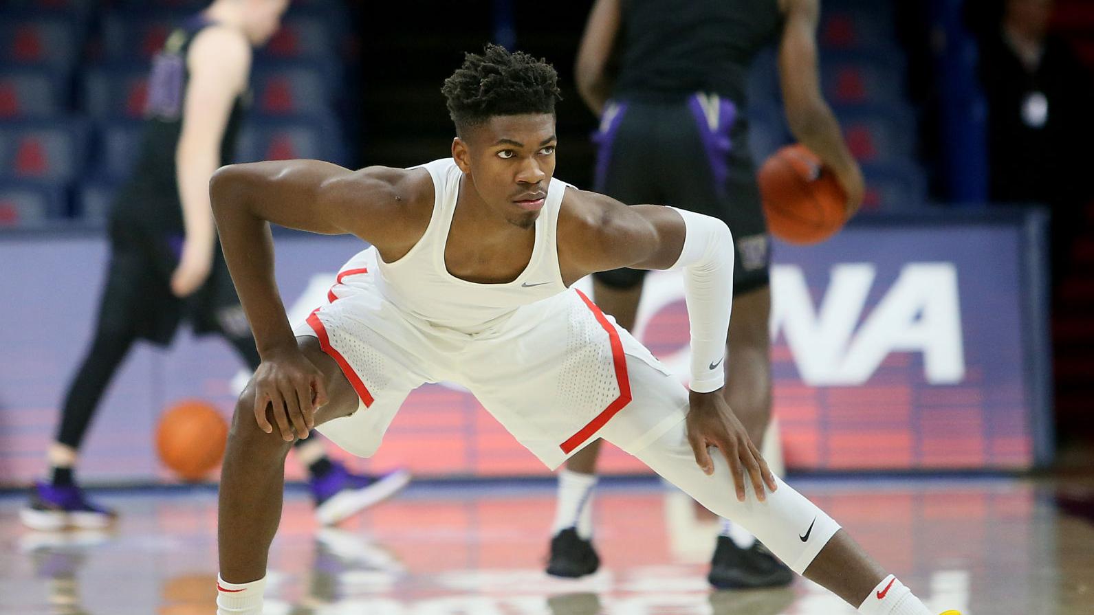 College basketball scoreboard: Washington Huskies at Arizona Wildcats